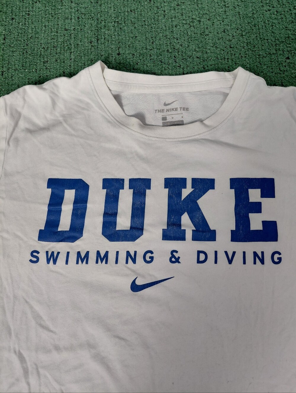 Nike Dri Fit Duke Blue Devils Swimming & Diving College NCAS Sports White T Shir - Picture 2 of 7